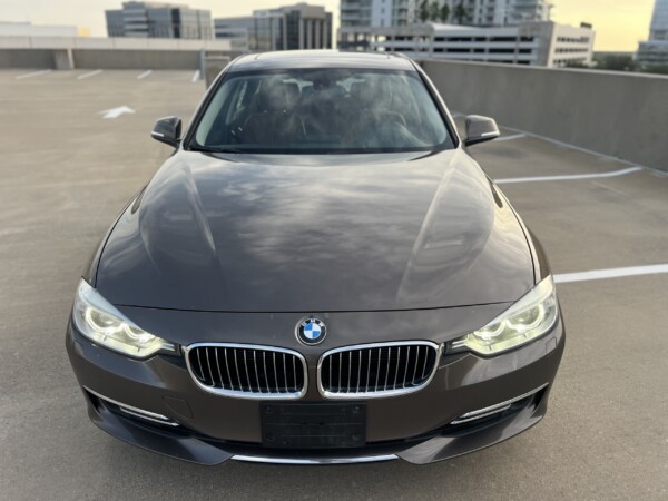 2013 BMW 328i - Image 8